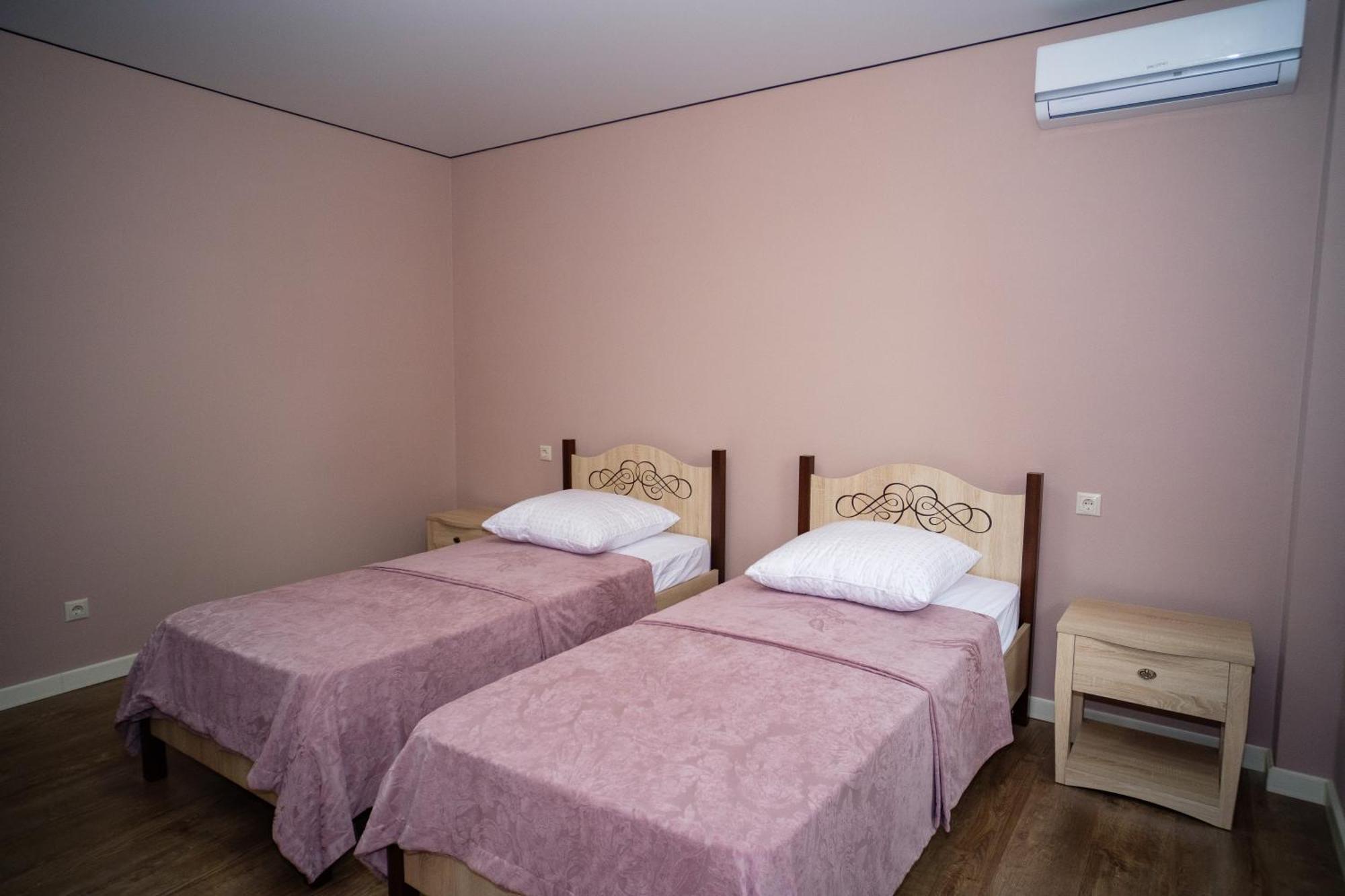 Guest House Bagrat New Athos ภายนอก รูปภาพ